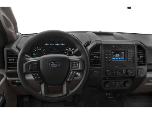 Used 2015 Ford F150 XLT w/ Equipment Group 302A Luxury RWD image 9