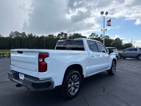 Used 2024 Chevrolet Silverado 1500 LT AWD/4WD image 4