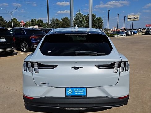 Used 2022 Ford Mustang Mach-E Select image 6
