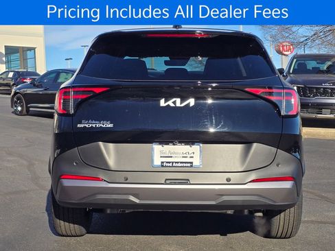 New 2026 Kia Sportage EX FWD image 4