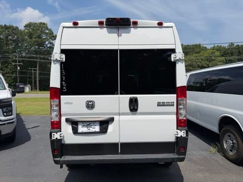 Used 2023 RAM ProMaster 2500 FWD image 5