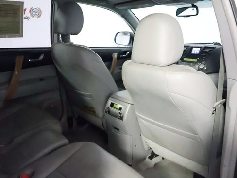 Used 2008 Toyota Highlander Limited AWD/4WD image 49