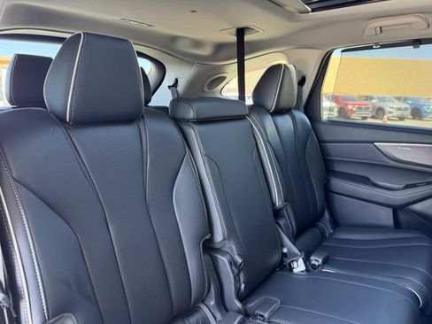 Used 2024 Acura MDX SH-AWD w/ Advance Package image 42