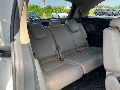 Used 2021 Honda Odyssey Touring image 11
