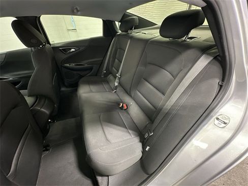 Used 2021 Chevrolet Malibu LS image 20