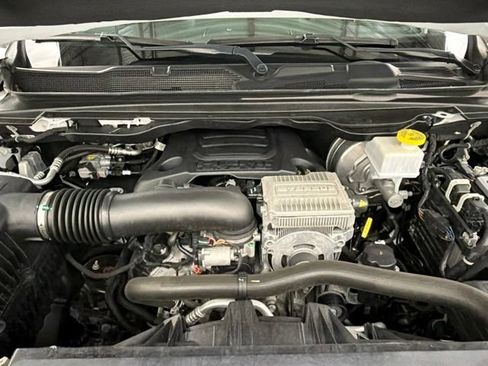 Used 2023 RAM 1500 Laramie AWD/4WD image 26