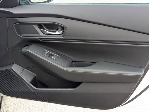 Certified 2025 Honda Accord Sport image 28