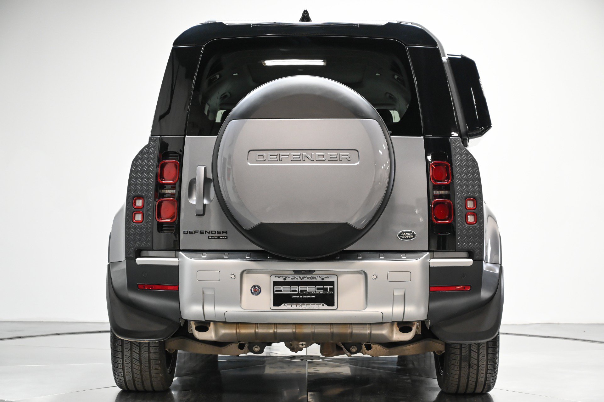 Used 2020 Land Rover Defender 110 HSE AWD/4WD image 7