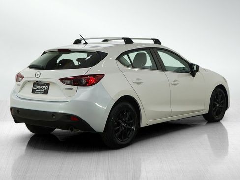 Used 2015 MAZDA MAZDA3 i Touring image 4