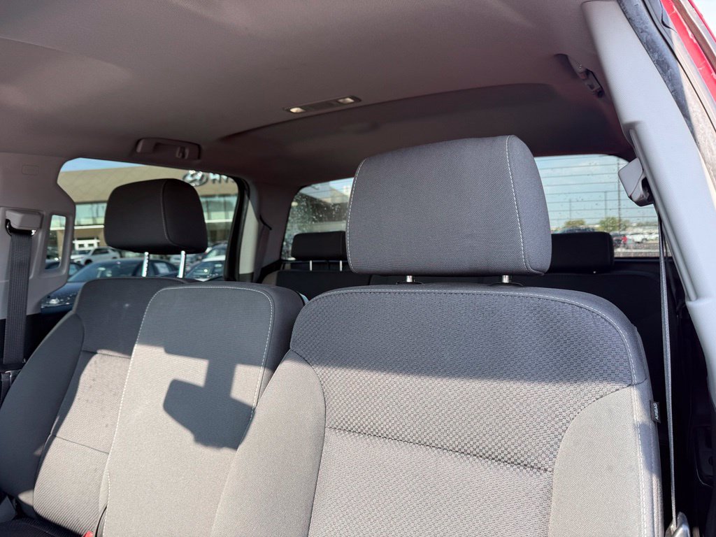 Used 2018 Chevrolet Silverado 1500 LT w/ Texas Edition AWD/4WD image 21