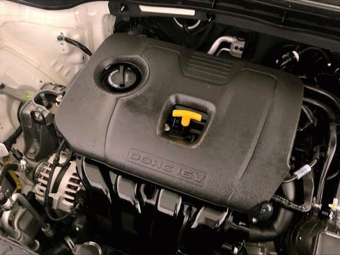 Used 2025 Kia Soul LX image 30