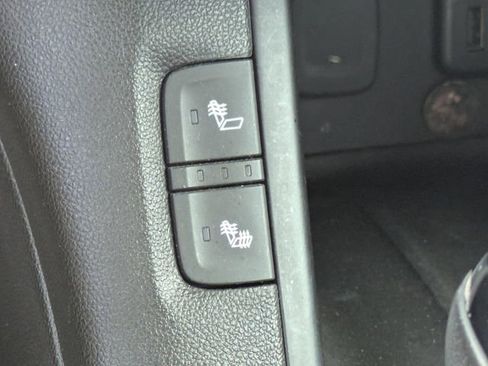 Used 2018 GMC Acadia SLT FWD image 24