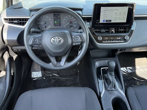 Used 2024 Toyota Corolla LE FWD image 10