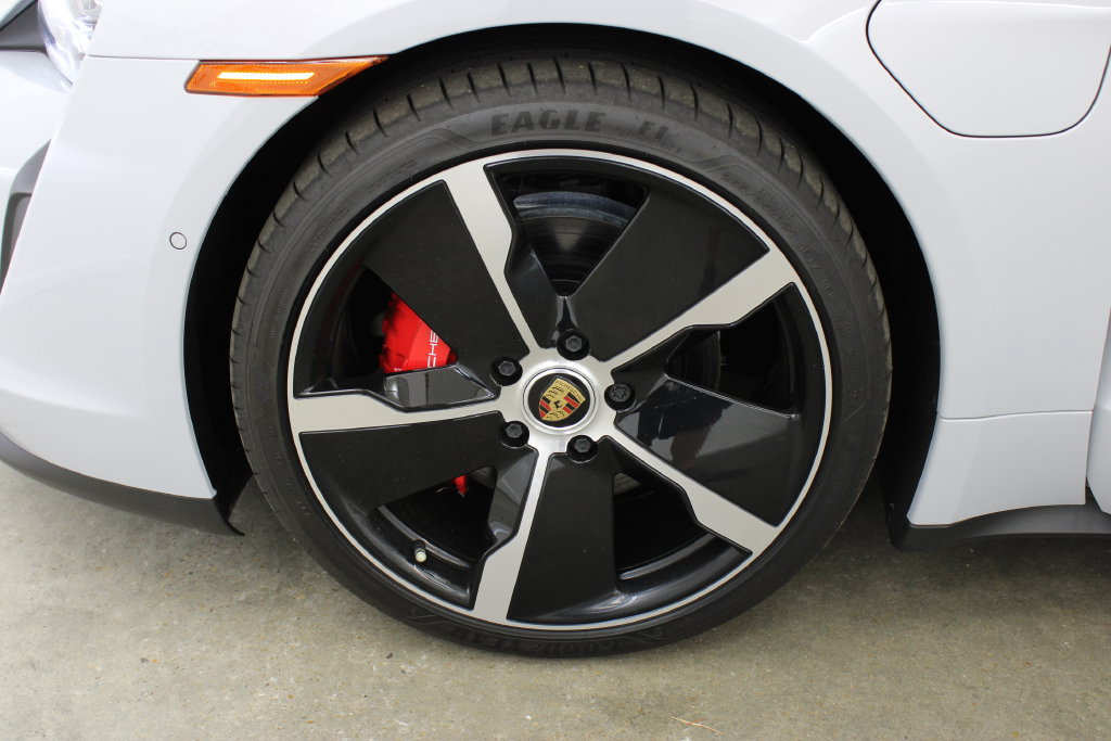 Certified 2024 Porsche Taycan 4S AWD/4WD image 13