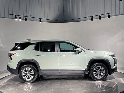 Used 2026 Chevrolet Equinox LT w/ Convenience Package II image 10