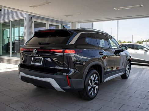 New 2025 Volkswagen Tiguan S image 18