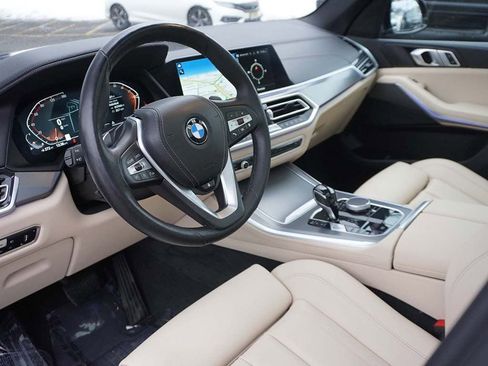 Used 2022 BMW X5 xDrive40i w/ Premium Package image 34