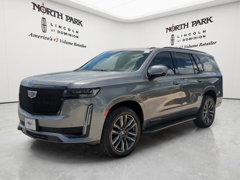 Used 2021 Cadillac Escalade Sport RWD image 1