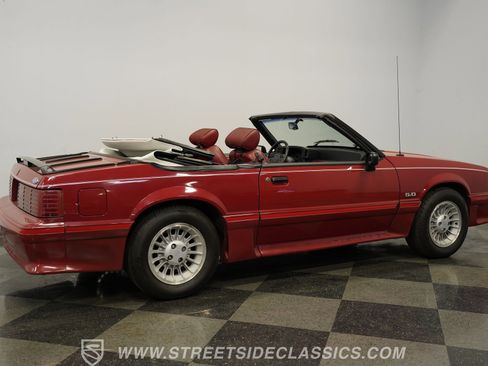 Used 1988 Ford Mustang GT image 14