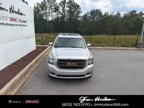 Used 2020 GMC Yukon SLT AWD/4WD image 3