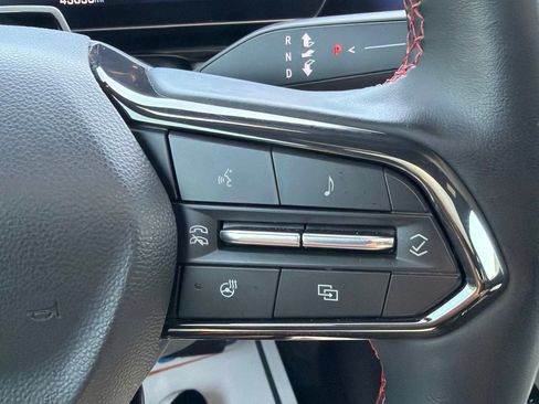 Used 2025 Chevrolet Silverado EV RST AWD/4WD image 17