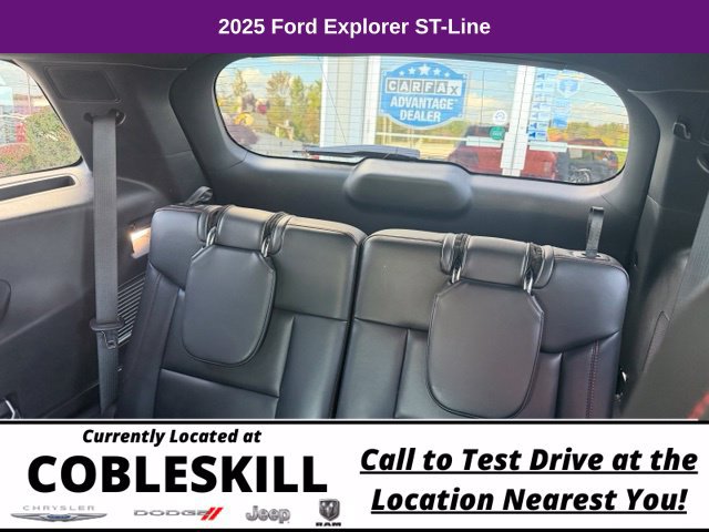 Used 2025 Ford Explorer ST-Line AWD/4WD image 12