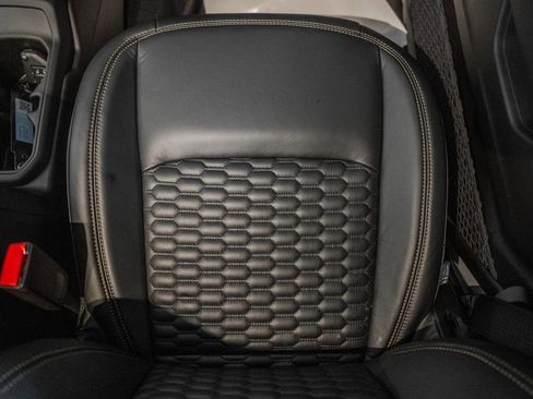 New 2025 Jeep Gladiator Sport image 27