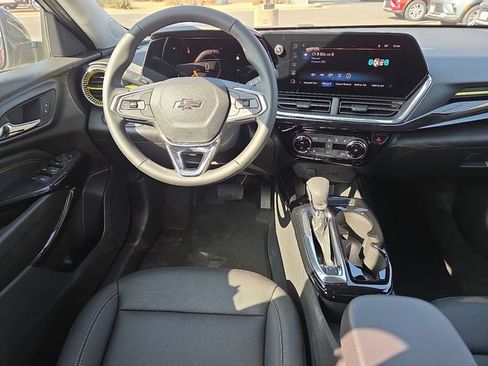 New 2026 Chevrolet Trax ACTIV w/ Driver Confidence Package image 9
