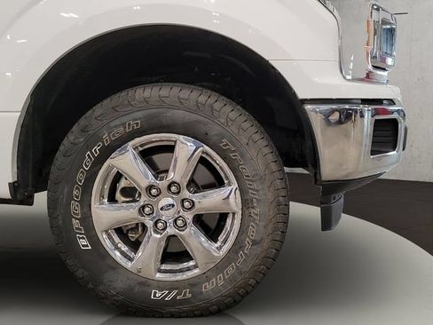 Used 2019 Ford F150 XLT w/ Equipment Group 302A Luxury AWD/4WD image 31