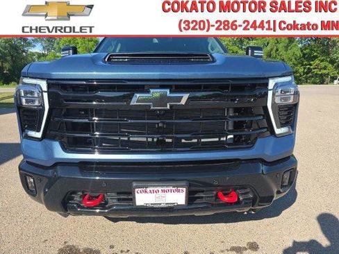 Used 2026 Chevrolet Silverado 3500 LT w/ Trail Boss Package AWD/4WD image 2