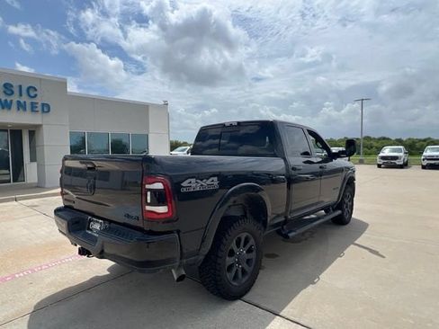 Used 2022 RAM 2500 Laramie w/ Night Edition AWD/4WD image 6