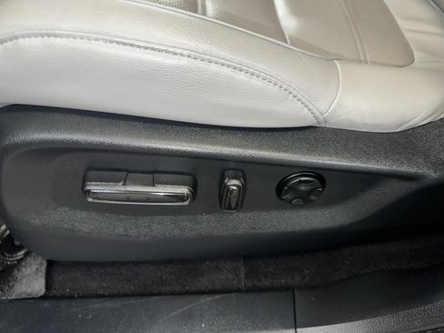 Used 2018 Honda CR-V EX-L image 6