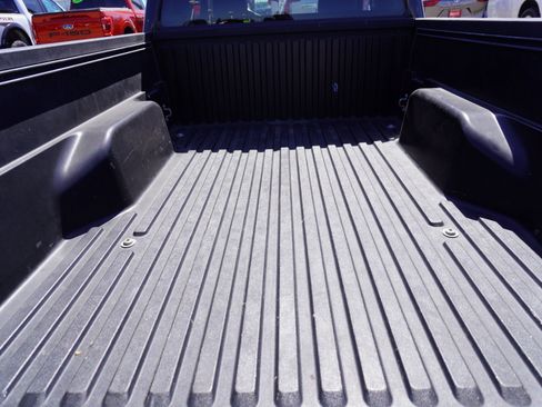 Used 2019 Toyota Tacoma SR RWD image 10