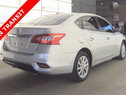 Used 2018 Nissan Sentra SV image 4