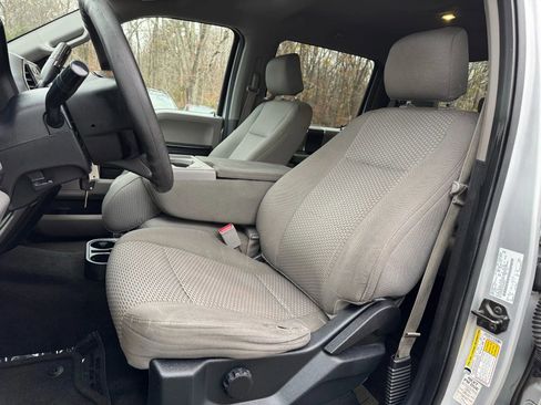 Used 2015 Ford F150 XLT AWD/4WD image 15
