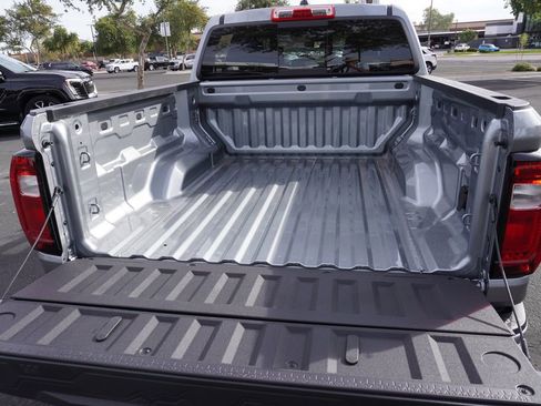 New 2026 GMC Canyon Elevation w/ Convenience Package image 8