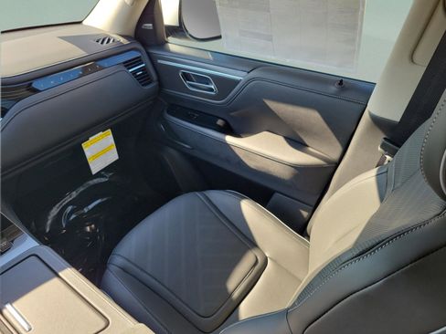 New 2026 INFINITI QX80 Luxe w/ Cargo Package image 14