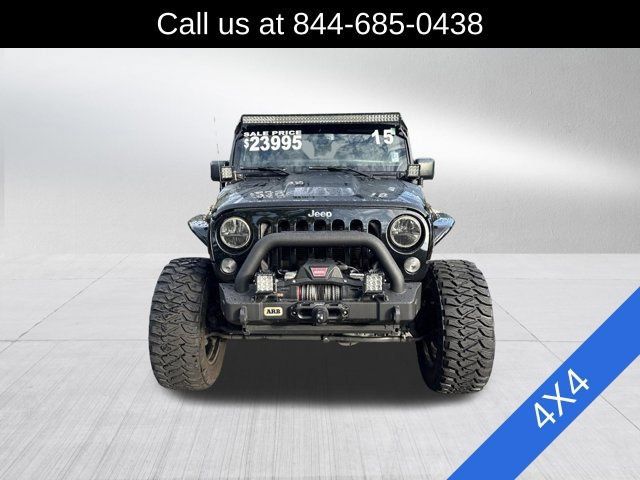 Used 2015 Jeep Wrangler Unlimited Rubicon w/ Connectivity Group AWD/4WD image 2