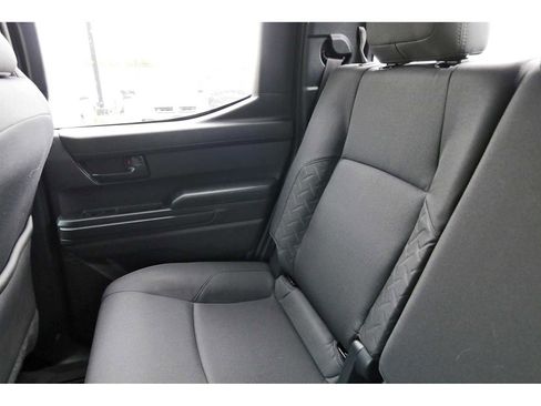 Used 2025 Toyota Tacoma SR w/ SR Upgrade Package RWD image 9