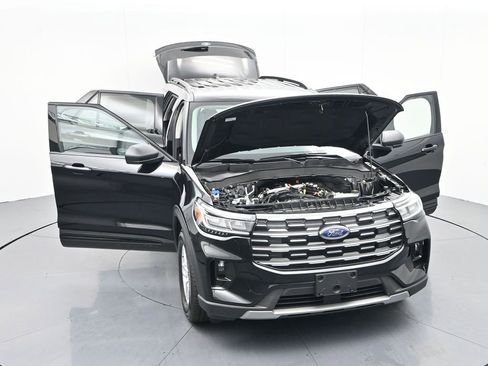 New 2026 Ford Explorer Active w/ Active Comfort Package image 35