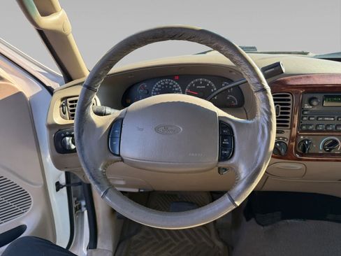 Used 2001 Ford F150 Lariat image 12