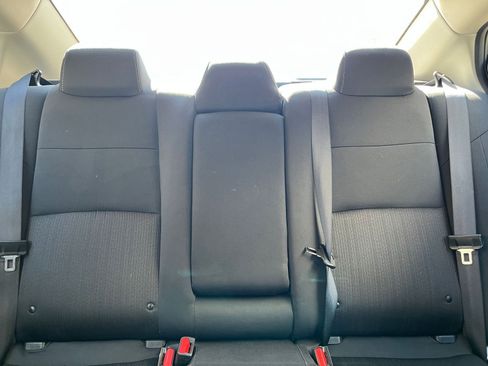 Used 2025 Nissan Altima 2.5 SV image 38