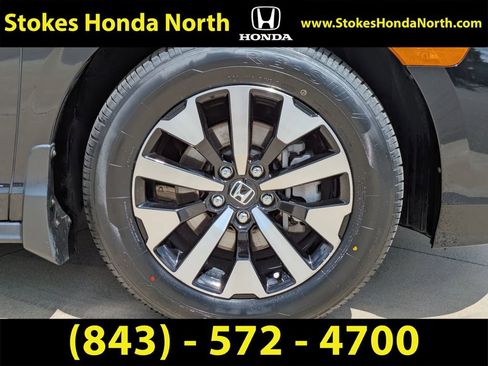 Certified 2025 Honda Odyssey EX-L image 10