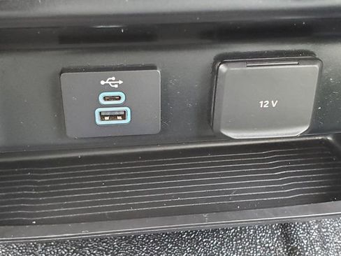 Used 2024 Ford F350 XLT image 25