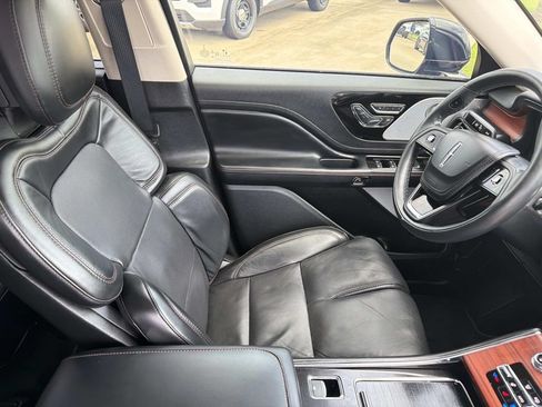 Used 2021 Lincoln Aviator Reserve w/ Equipment Group 201A RWD image 15
