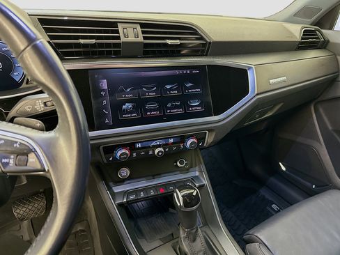 Used 2020 Audi Q3 2.0T Premium Plus w/ Premium Plus Package image 26