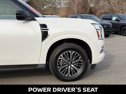 Used 2025 Nissan Armada Platinum AWD/4WD image 11