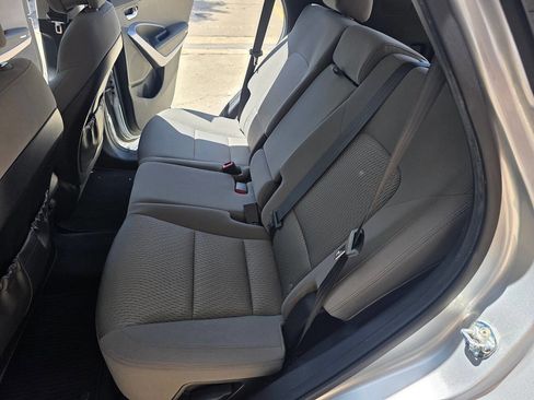 Used 2015 Hyundai Santa Fe Sport image 16