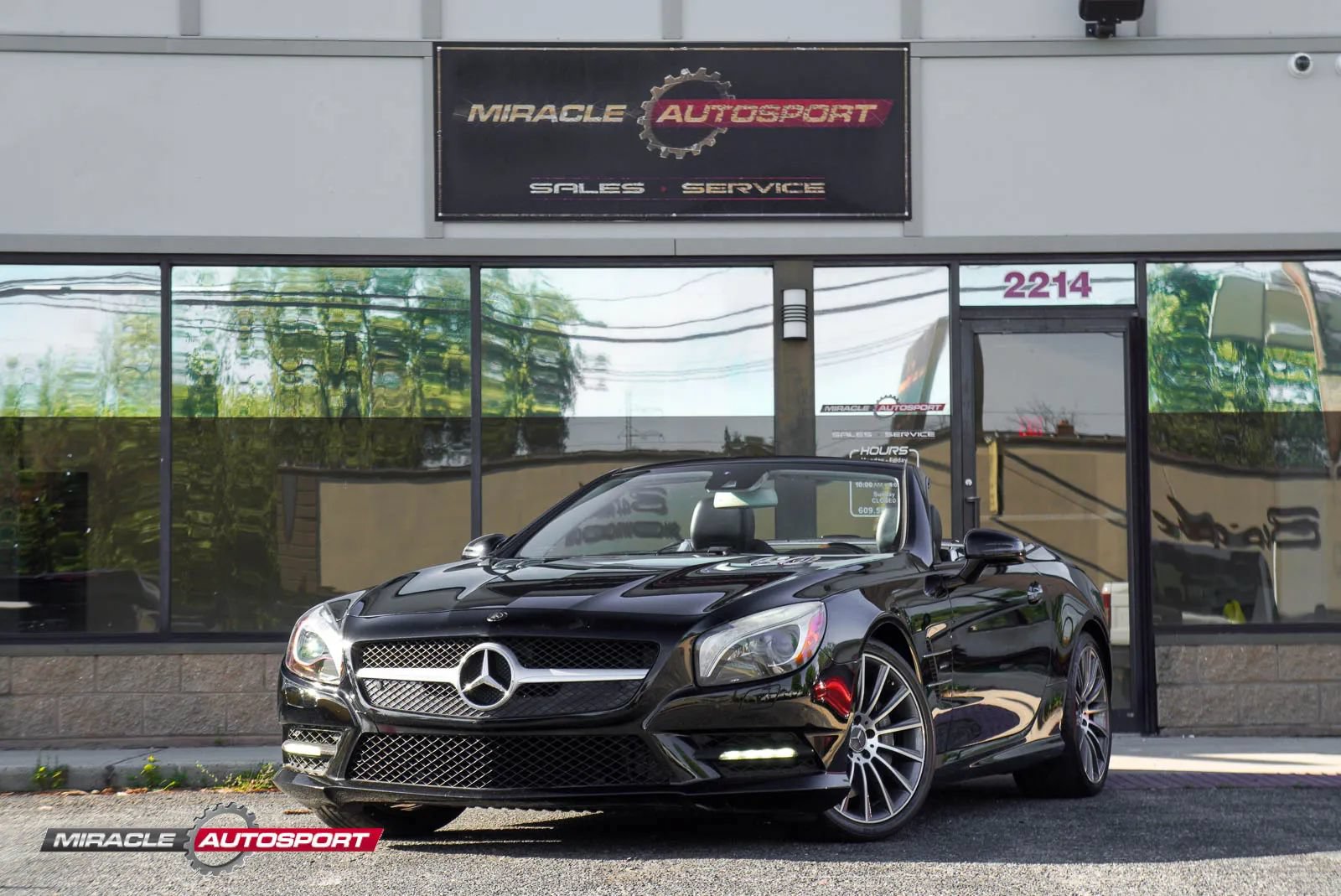 Used 2014 Mercedes-Benz SL 550 image 1