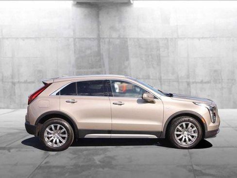 Used 2023 Cadillac XT4 Premium Luxury AWD/4WD image 5